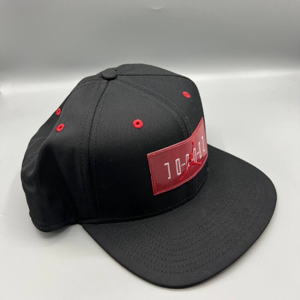 Air Jordan 11 Hat Men Black Red Jumpman Bred Snap Back Cap - Picture 2 of 9